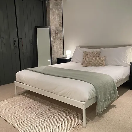 Royal William Yard Apartments Plymouth Room photo